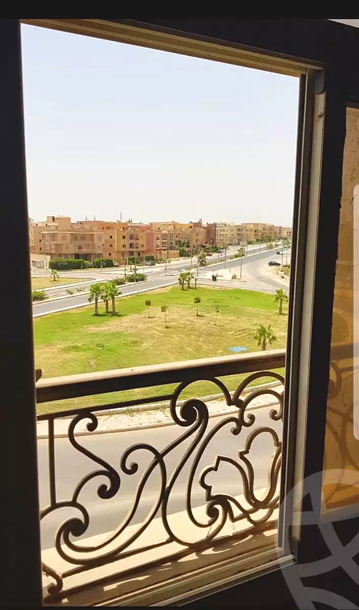 https://aqarmap.com.eg/ar/listing/7252820-for-sale-cairo-el-sheikh-zayed-city-el-hay-elthamen-area-1