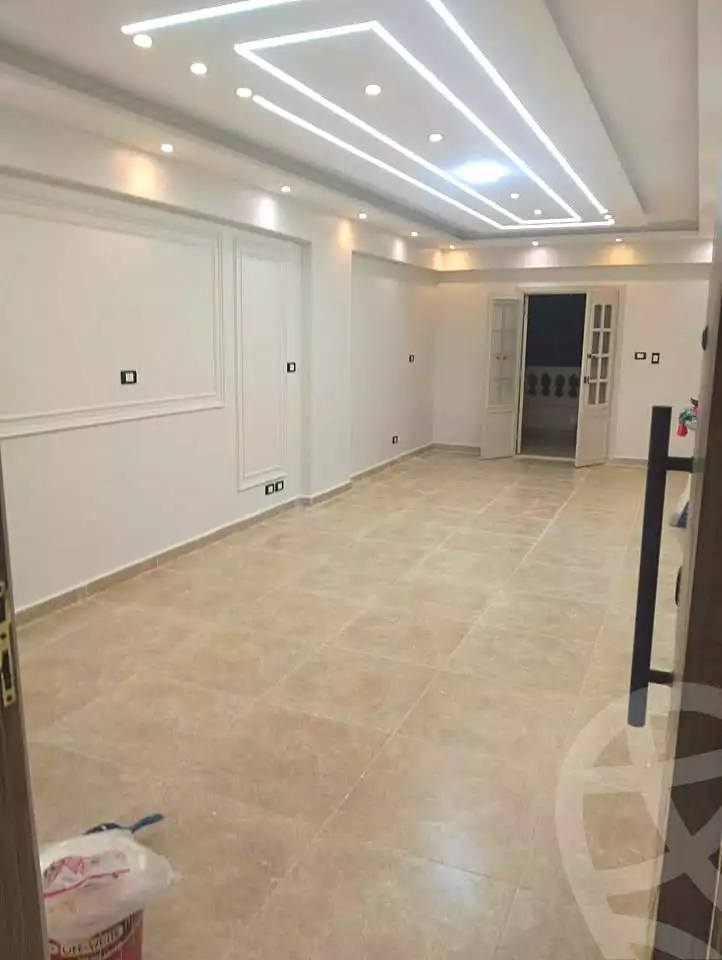 https://aqarmap.com.eg/ar/listing/7253187-for-rent-alexandria-al-agamy-el-hanouvel