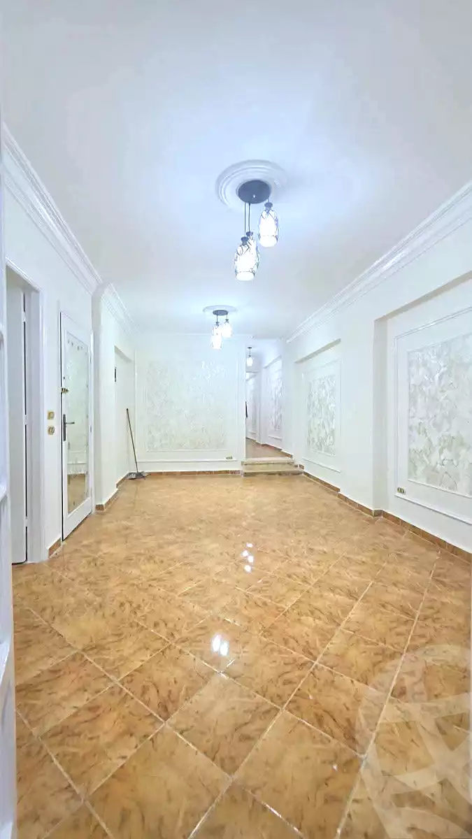 https://aqarmap.com.eg/ar/listing/7253206-for-sale-alexandria-el-asafra-l-sfr-bhry