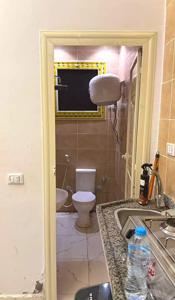 https://aqarmap.com.eg/ar/listing/7253379-for-rent-cairo-6th-of-october-el-ahyaa-neighborhood-1st