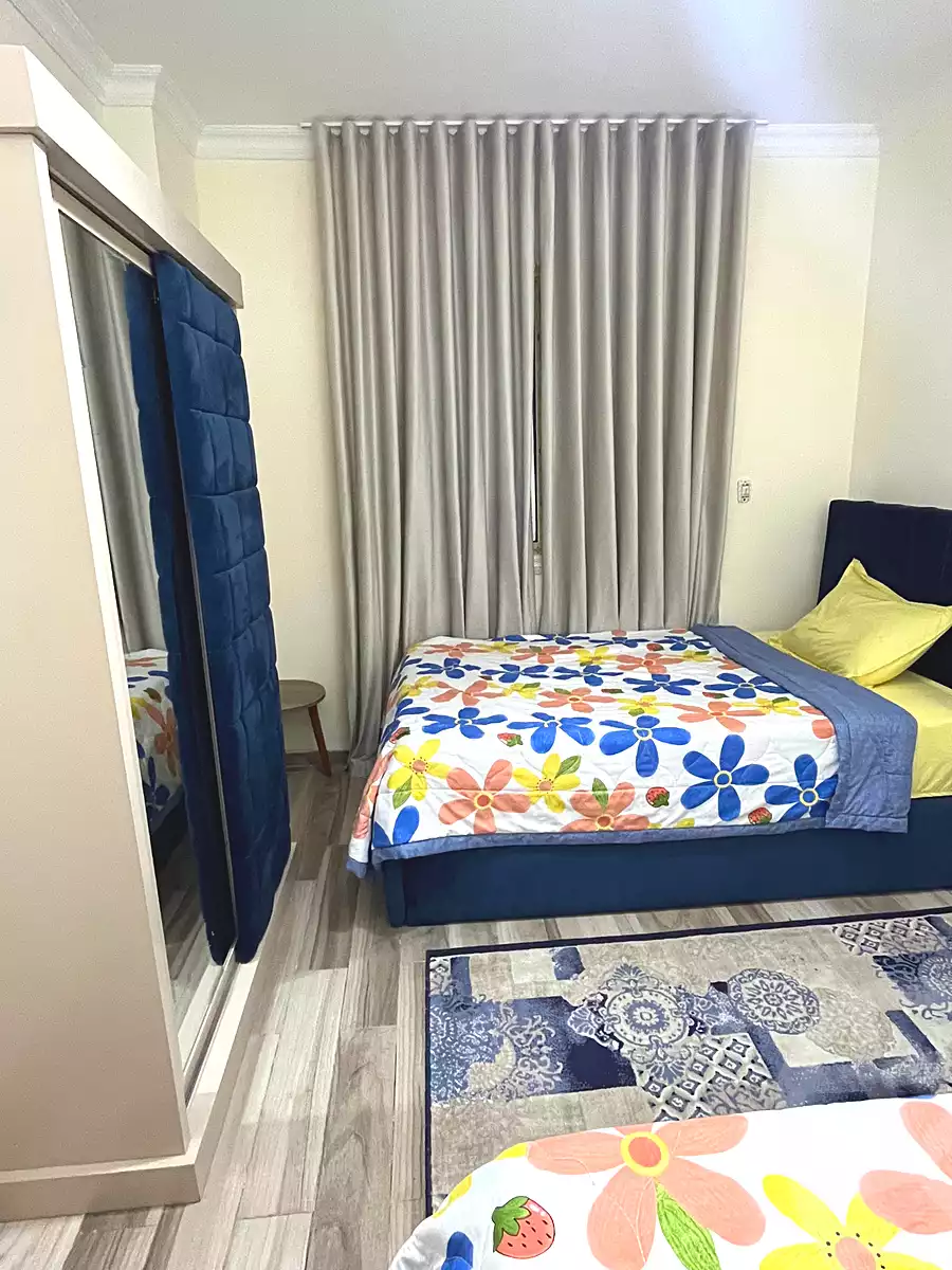 https://aqarmap.com.eg/en/listing/7253433-for-rent-cairo-el-sheikh-zayed-city-compounds-jn-zyd