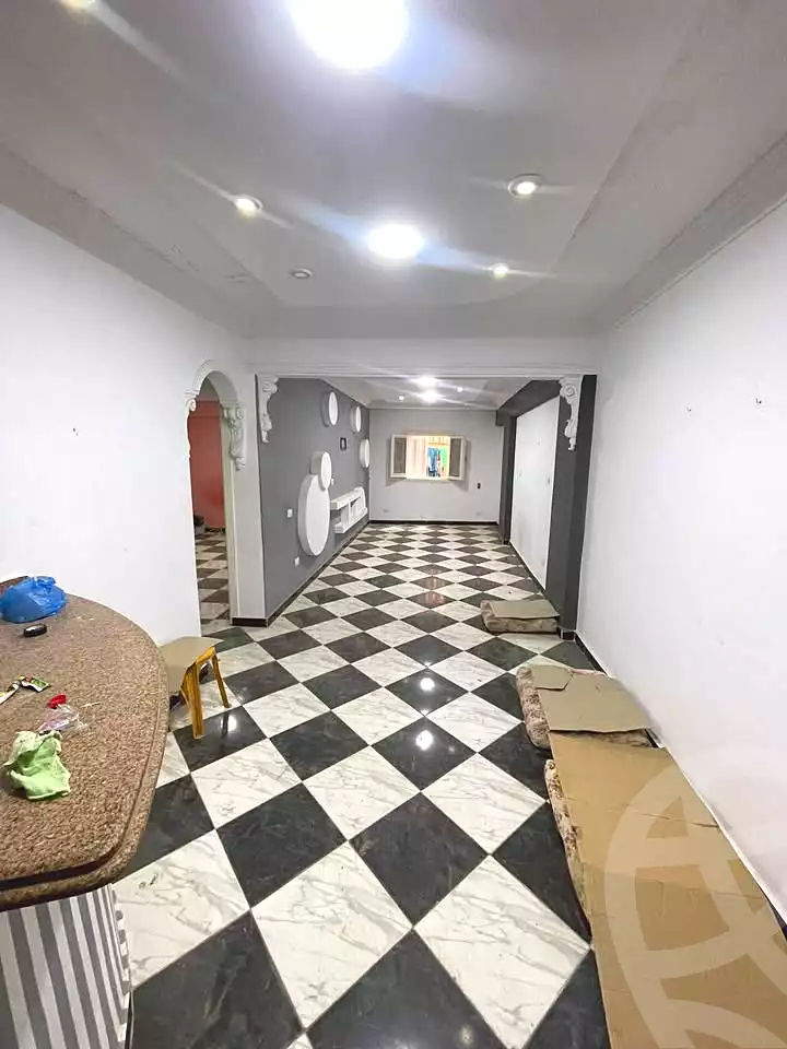 https://aqarmap.com.eg/ar/listing/7253754-for-sale-alexandria-lsywf-el-falki
