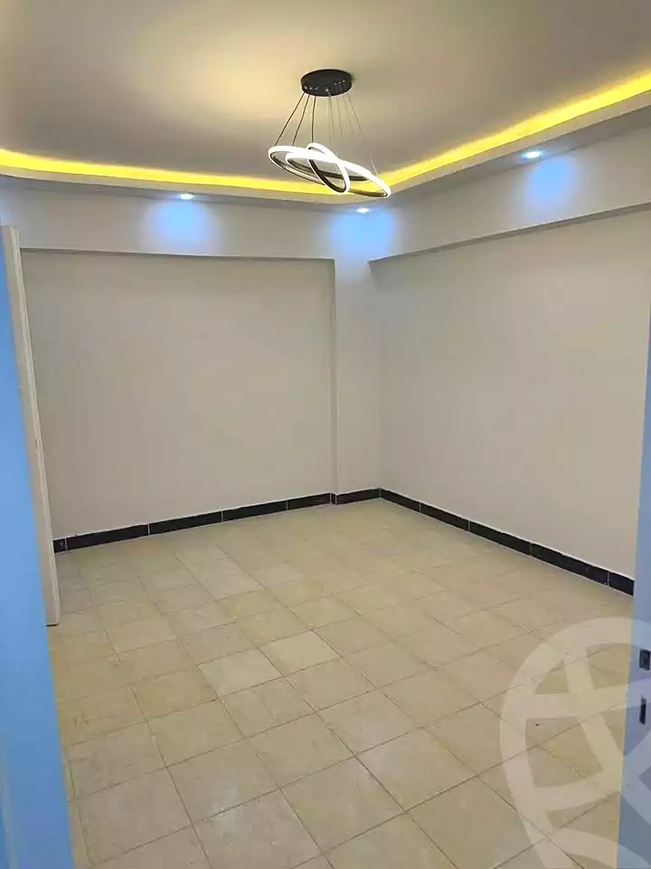 https://aqarmap.com.eg/ar/listing/7253808-for-sale-alexandria-al-agamy-el-hanouvel-abo-el-shawareb-st