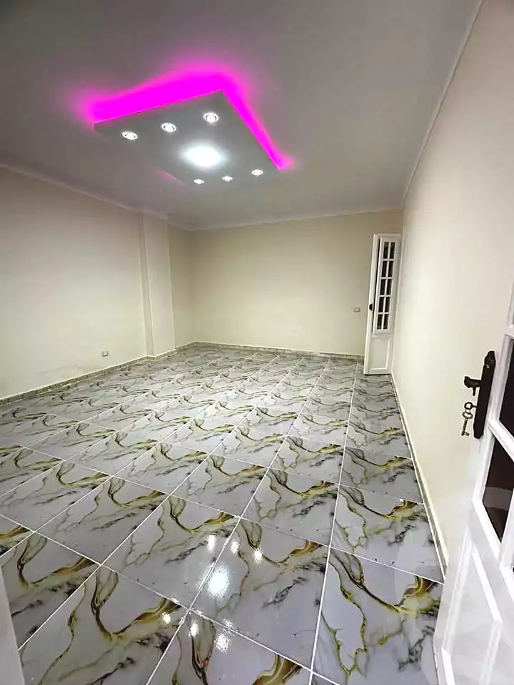 https://aqarmap.com.eg/en/listing/7254027-for-sale-alexandria-al-agamy-el-hanouvel