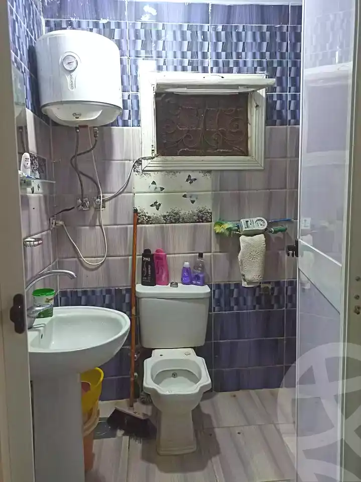 https://aqarmap.com.eg/ar/listing/7254307-for-sale-alexandria-al-agamy-el-hanouvel-yathreb-st