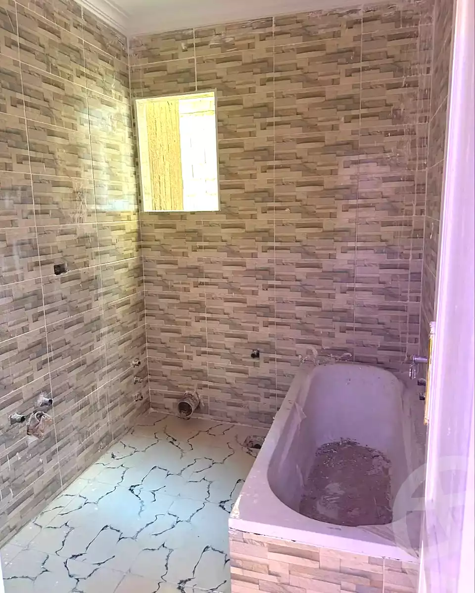 https://aqarmap.com.eg/en/listing/7254459-for-sale-alexandria-al-agamy-el-hanouvel-abo-el-shawareb-st