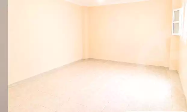 https://aqarmap.com.eg/en/listing/7254559-for-rent-alexandria-alhadara-new-el-hadra