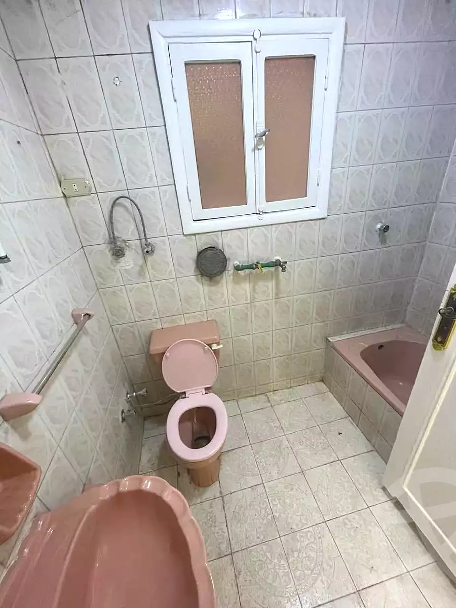 https://aqarmap.com.eg/ar/listing/7254679-for-sale-alexandria-el-asafra-shr-45