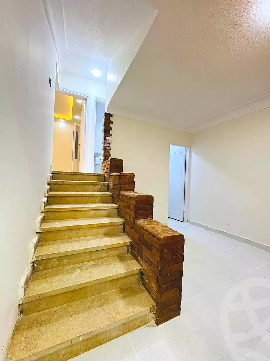 https://aqarmap.com.eg/en/listing/7254890-for-sale-alexandria-al-agamy