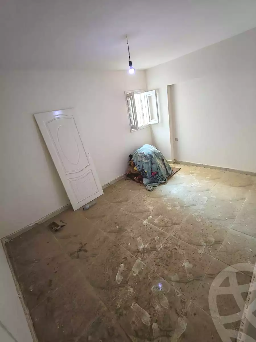 https://aqarmap.com.eg/ar/listing/7255135-for-sale-alexandria-al-agamy-el-hanouvel-al-asdakaa-st