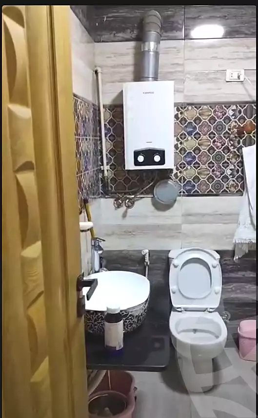 https://aqarmap.com.eg/ar/listing/7255608-for-sale-cairo-ain-shams-ain-shams-el-sharkia-kamar-st