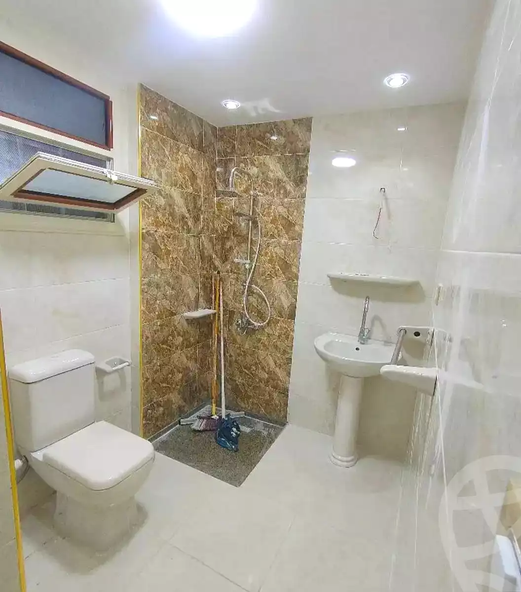 https://aqarmap.com.eg/en/listing/7255771-for-sale-alexandria-el-asafra-l-sfr-bhry