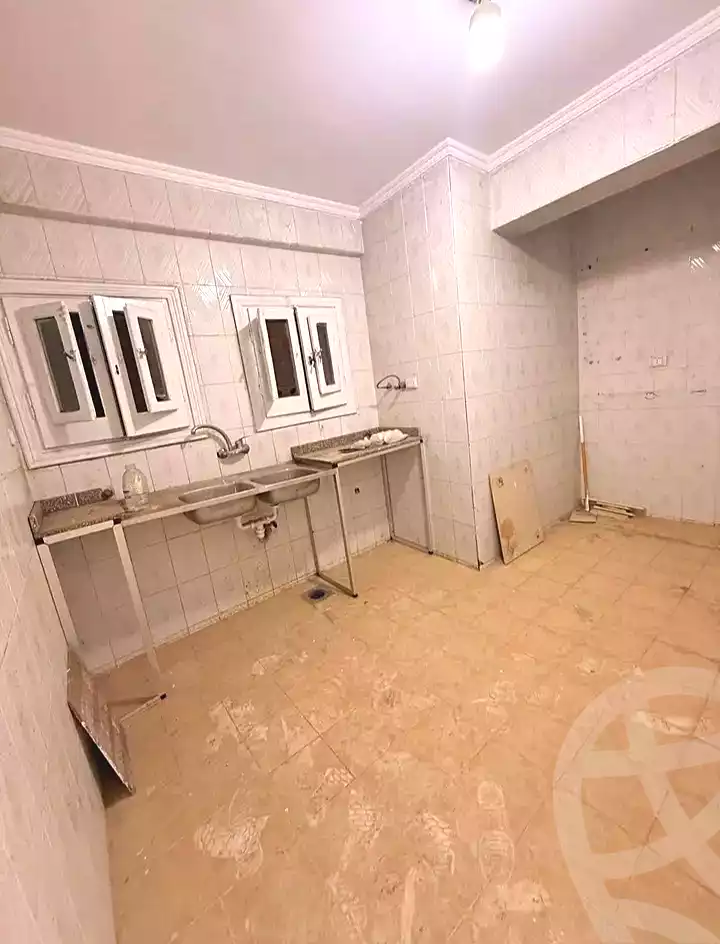 https://aqarmap.com.eg/en/listing/7255884-for-sale-alexandria-al-agamy-lbytsh