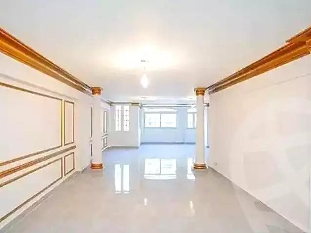 https://aqarmap.com.eg/ar/listing/7255946-for-sale-alexandria-camp-cesar