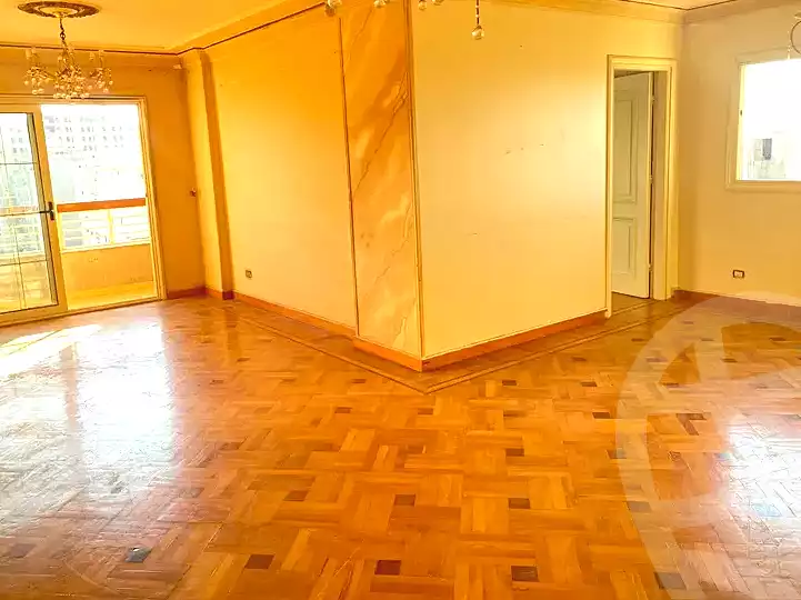 https://aqarmap.com.eg/ar/listing/7255948-for-sale-alexandria-camp-cesar-el-gaish-rd