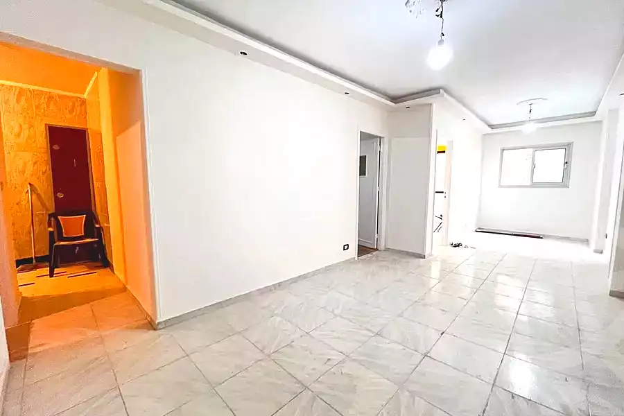 https://aqarmap.com.eg/ar/listing/7256129-for-sale-alexandria-ganaklis