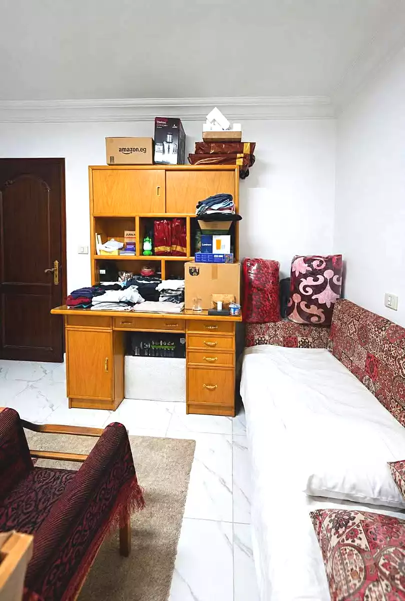 https://aqarmap.com.eg/en/listing/7256142-for-sale-cairo-helwan-zou-el-fekar-basha-st