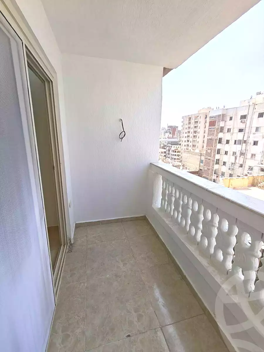 https://aqarmap.com.eg/en/listing/7256335-for-sale-alexandria-el-asafra-shr-jml-bd-lnsr
