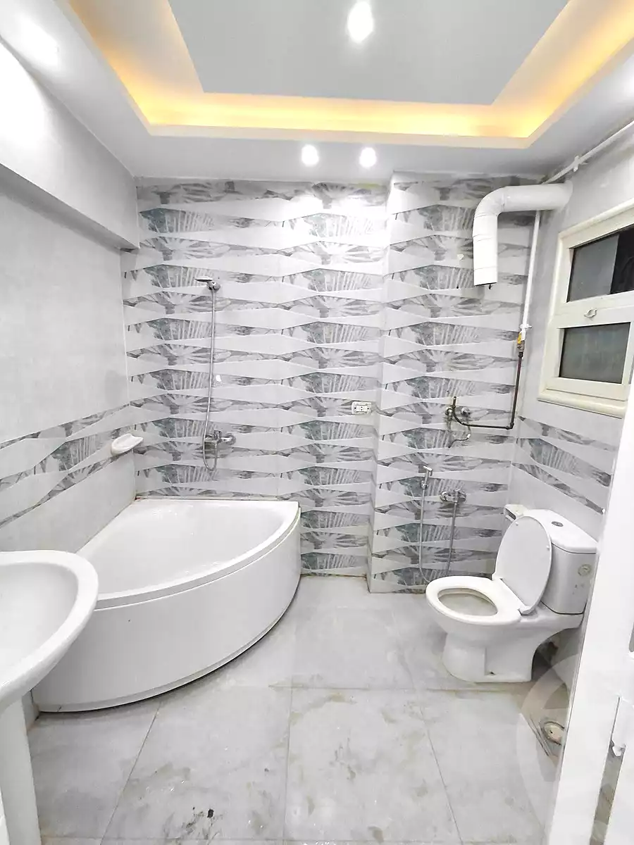 https://aqarmap.com.eg/en/listing/7256358-for-sale-alexandria-miami-shr-jml-bd-lnsr