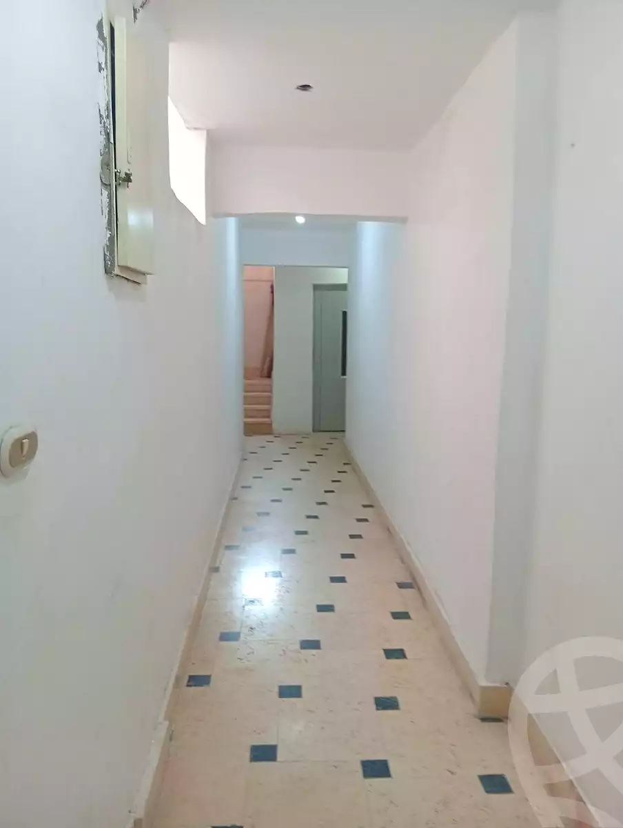 https://aqarmap.com.eg/ar/listing/7256377-for-sale-alexandria-alhadara-al-mofatesh-st