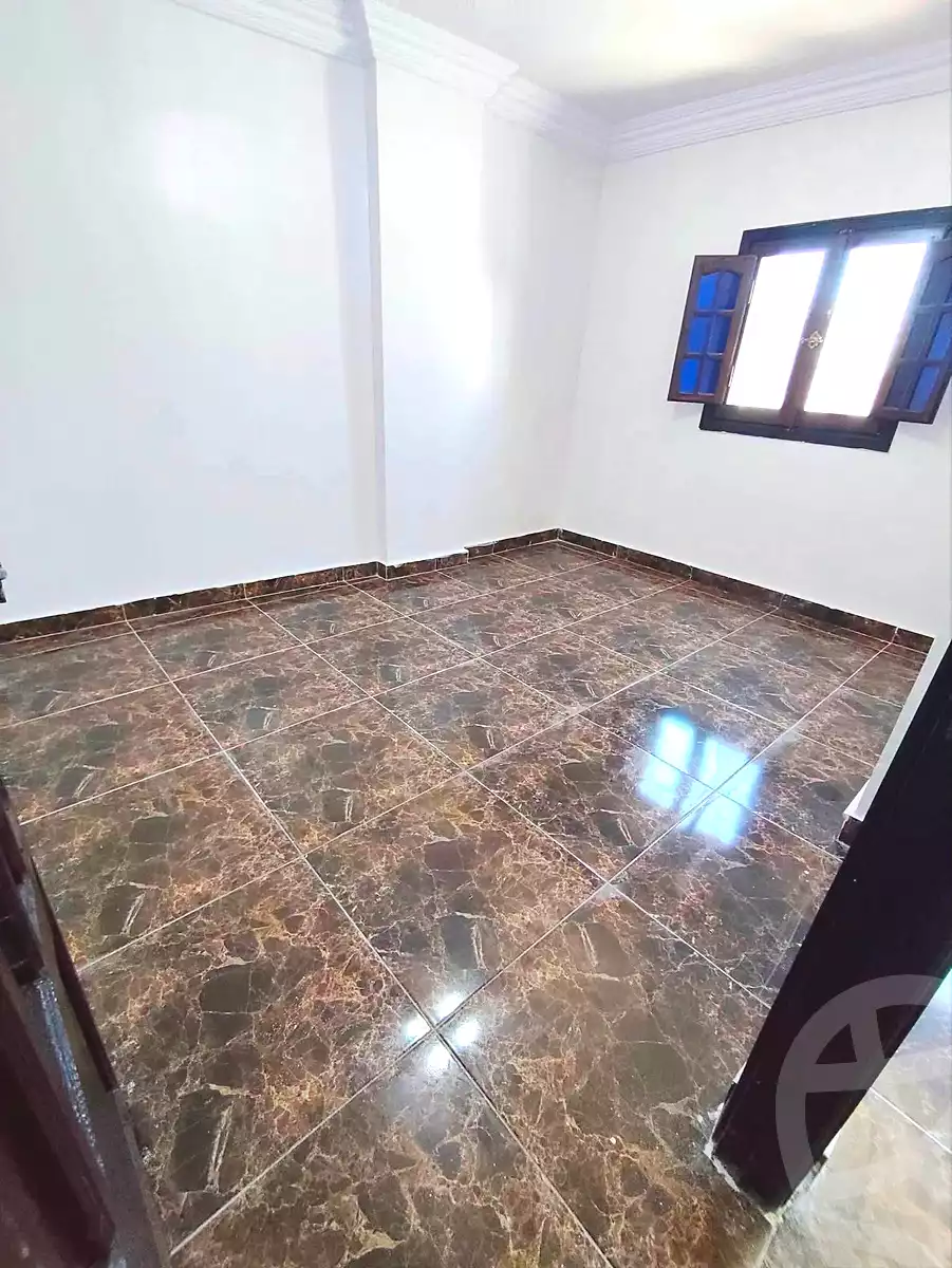 https://aqarmap.com.eg/en/listing/7256380-for-sale-alexandria-el-asafra-l-sfr-qbly