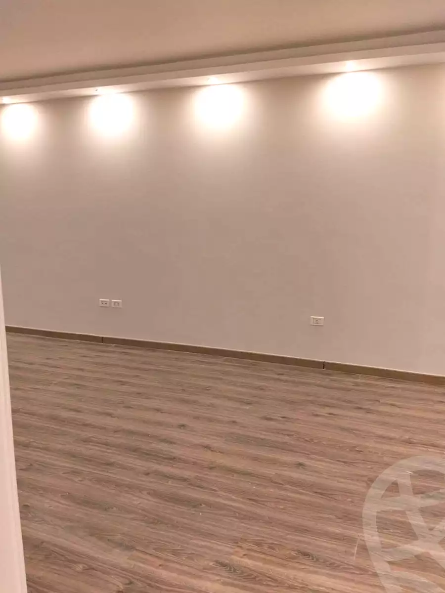 https://aqarmap.com.eg/ar/listing/7256409-for-rent-cairo-helwan-youssef-st