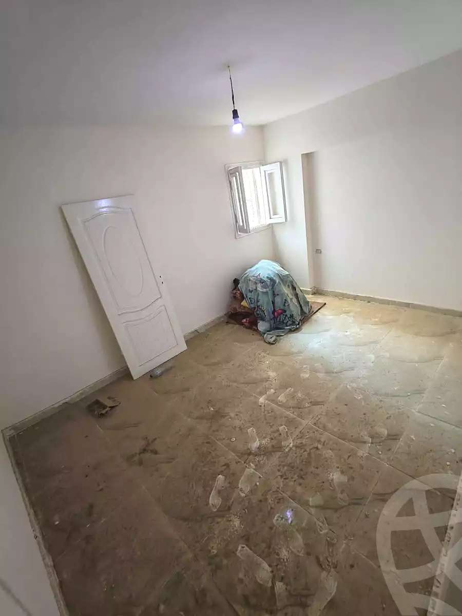 https://aqarmap.com.eg/ar/listing/7256424-for-sale-alexandria-al-agamy-el-hanouvel-al-asdakaa-st