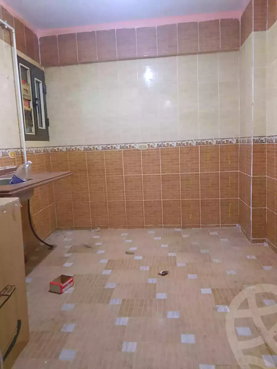 https://aqarmap.com.eg/en/listing/7256435-for-sale-alexandria-al-agamy-el-hanouvel-radwan-st