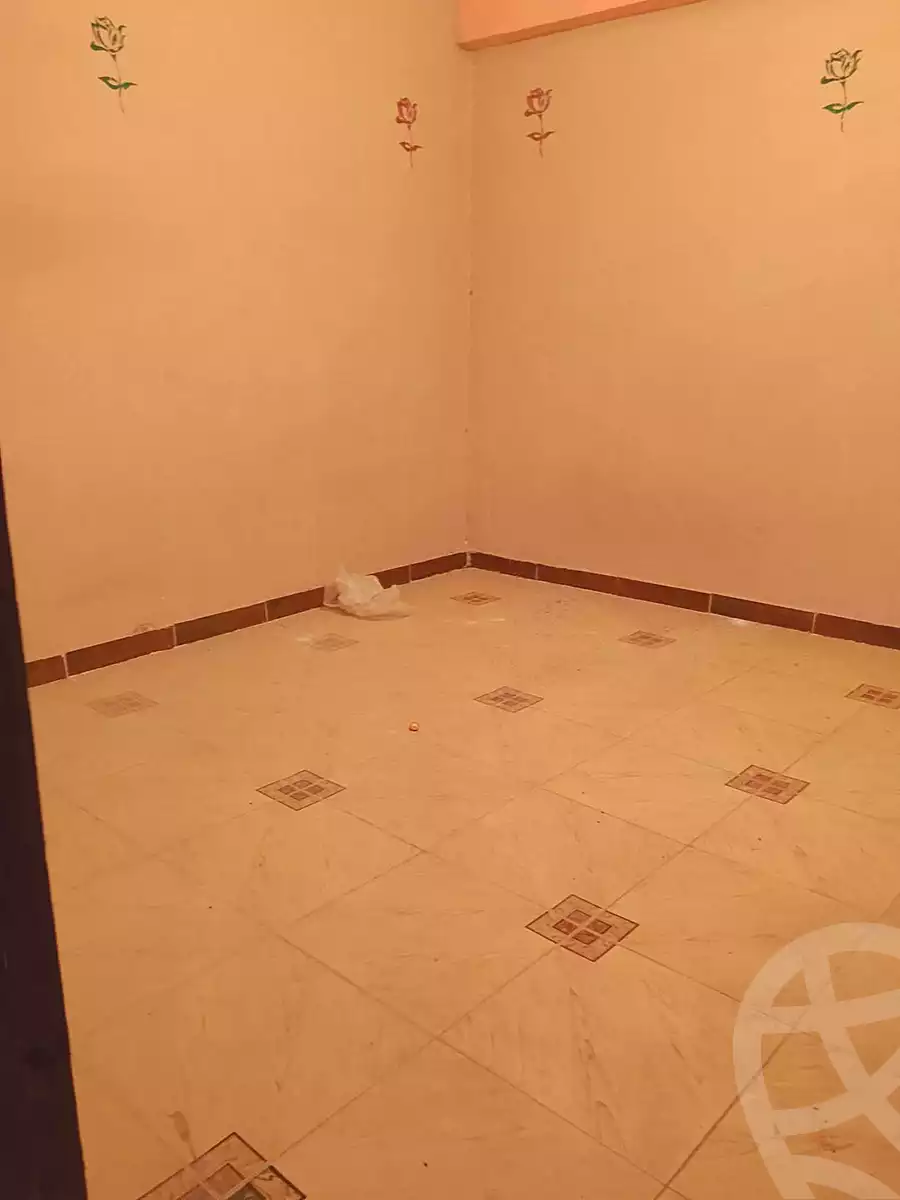 https://aqarmap.com.eg/en/listing/7256435-for-sale-alexandria-al-agamy-el-hanouvel-radwan-st