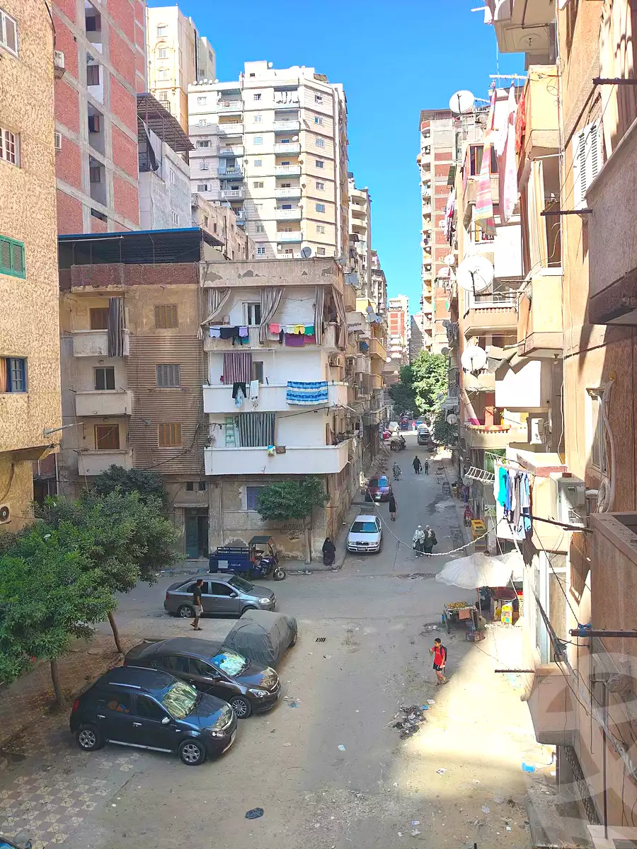 https://aqarmap.com.eg/en/listing/7256899-for-sale-alexandria-sydy-bshr