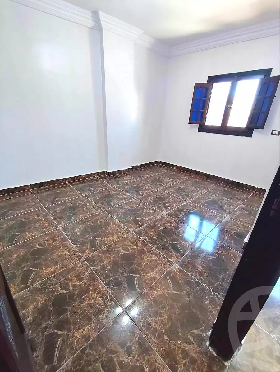 https://aqarmap.com.eg/en/listing/7256900-for-sale-alexandria-el-asafra-l-sfr-qbly