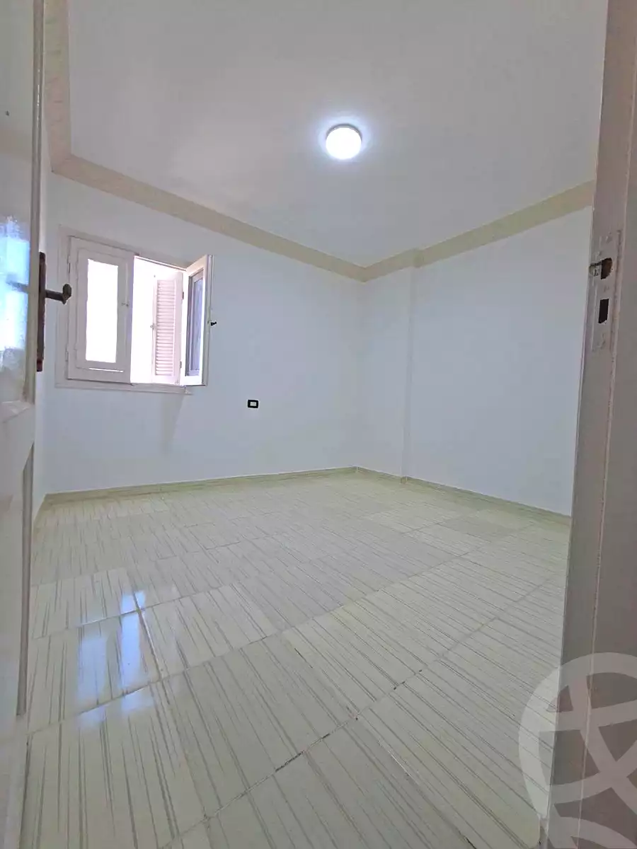 https://aqarmap.com.eg/ar/listing/7256927-for-sale-alexandria-al-agamy-shataa-el-nakheel