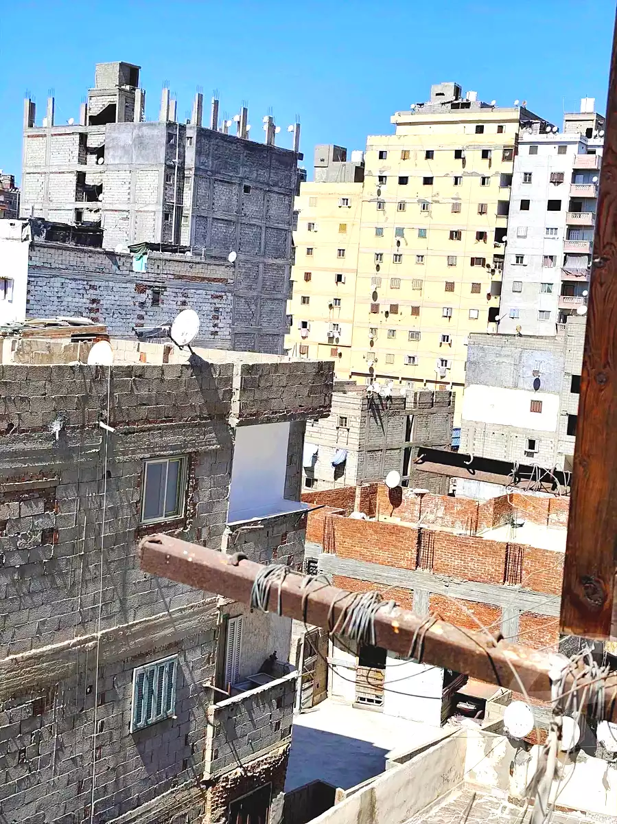 https://aqarmap.com.eg/en/listing/7256944-for-sale-alexandria-el-asafra-l-sfr-qbly