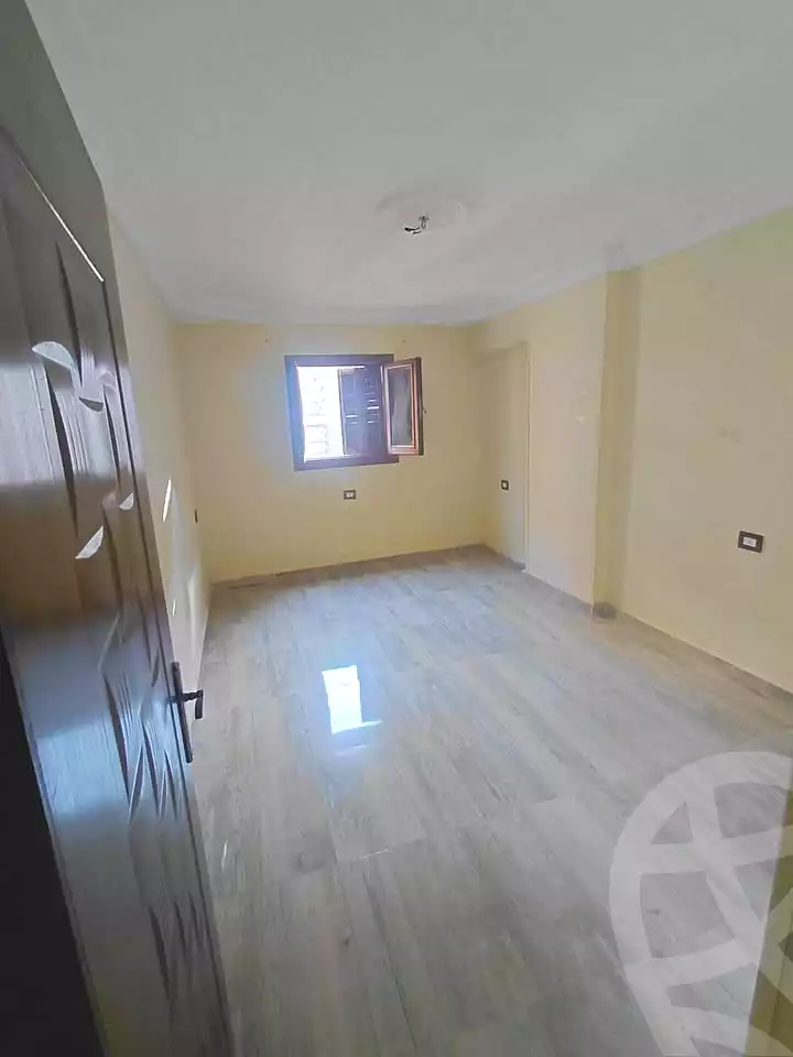 https://aqarmap.com.eg/en/listing/7256966-for-sale-alexandria-sydy-bshr-sydy-bshr-qbly-rd-lfdly