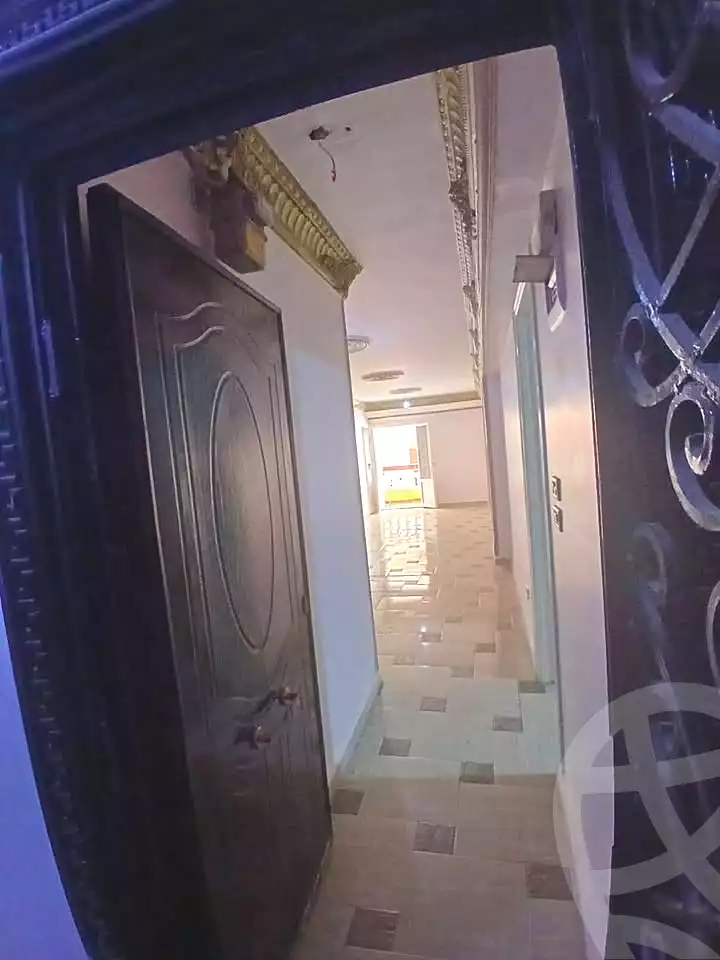 https://aqarmap.com.eg/ar/listing/7256989-for-sale-alexandria-el-mandara-alex-el-mandara-bahri-sidi-kamal-st