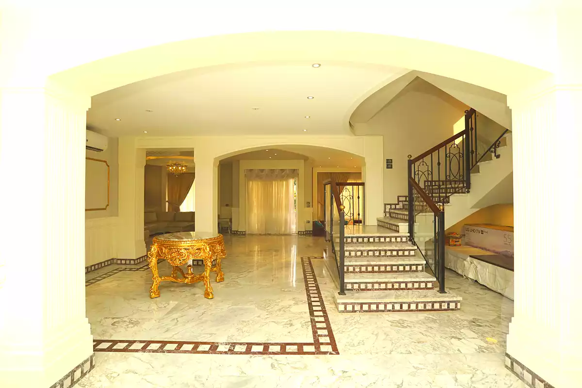 https://aqarmap.com.eg/en/listing/7257095-for-sale-cairo-new-cairo-madinaty-lmntq-lwl-fylt-group-9