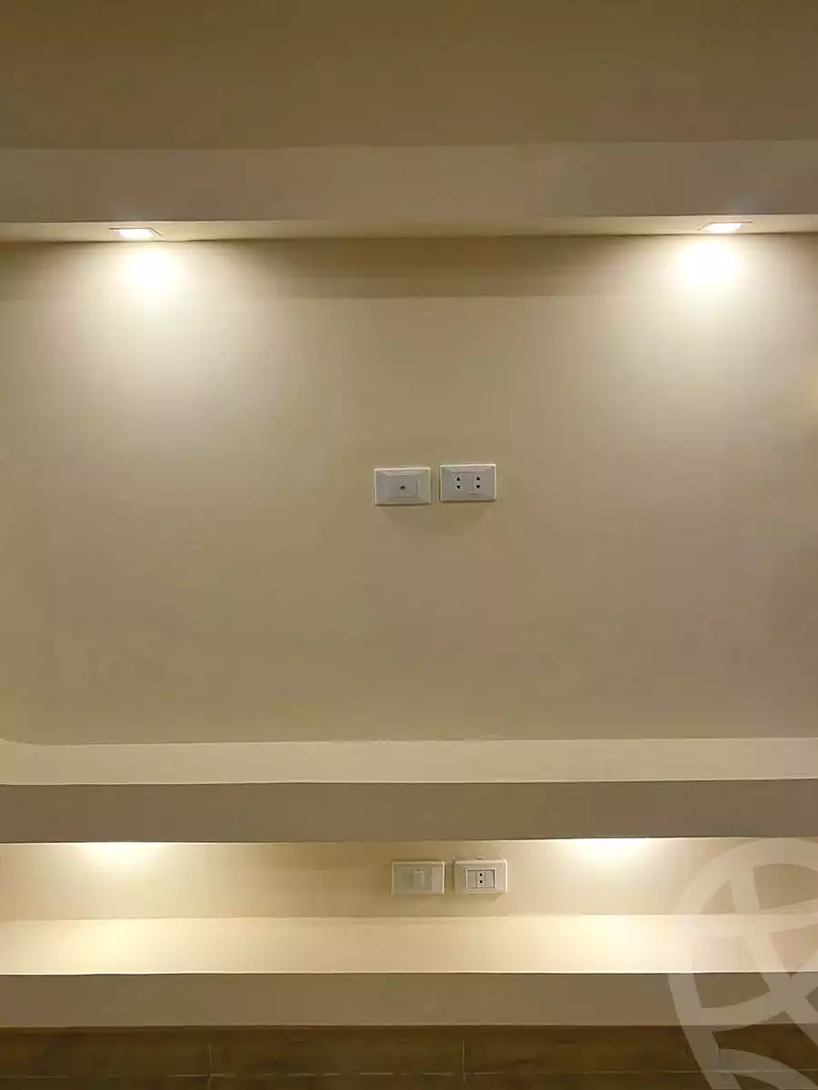 https://aqarmap.com.eg/ar/listing/7257215-for-sale-cairo-helwan-helwan-el-sharkeya-ryad-pasha-st