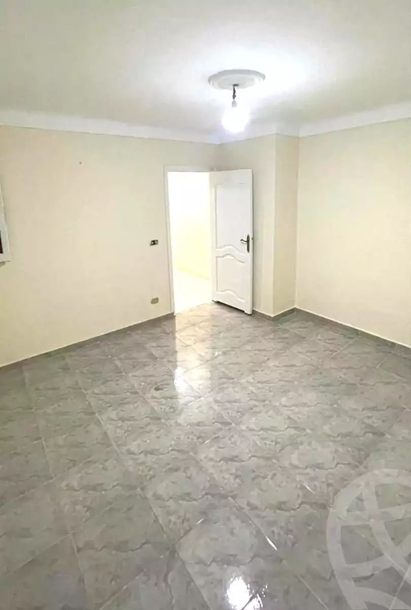 https://aqarmap.com.eg/ar/listing/7257223-for-rent-alexandria-sydy-bshr
