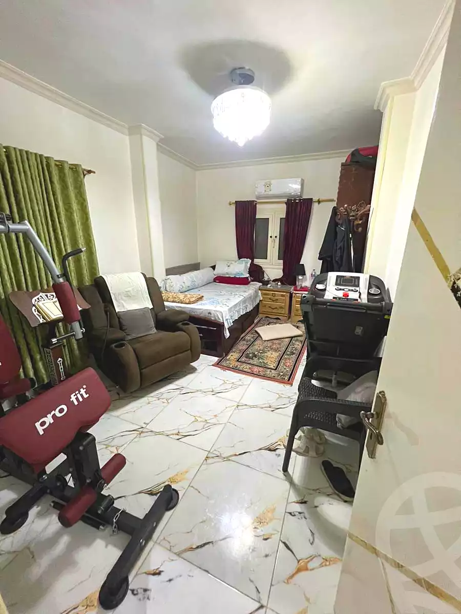 https://aqarmap.com.eg/en/listing/7257253-for-sale-cairo-helwan-el-tayaran-city