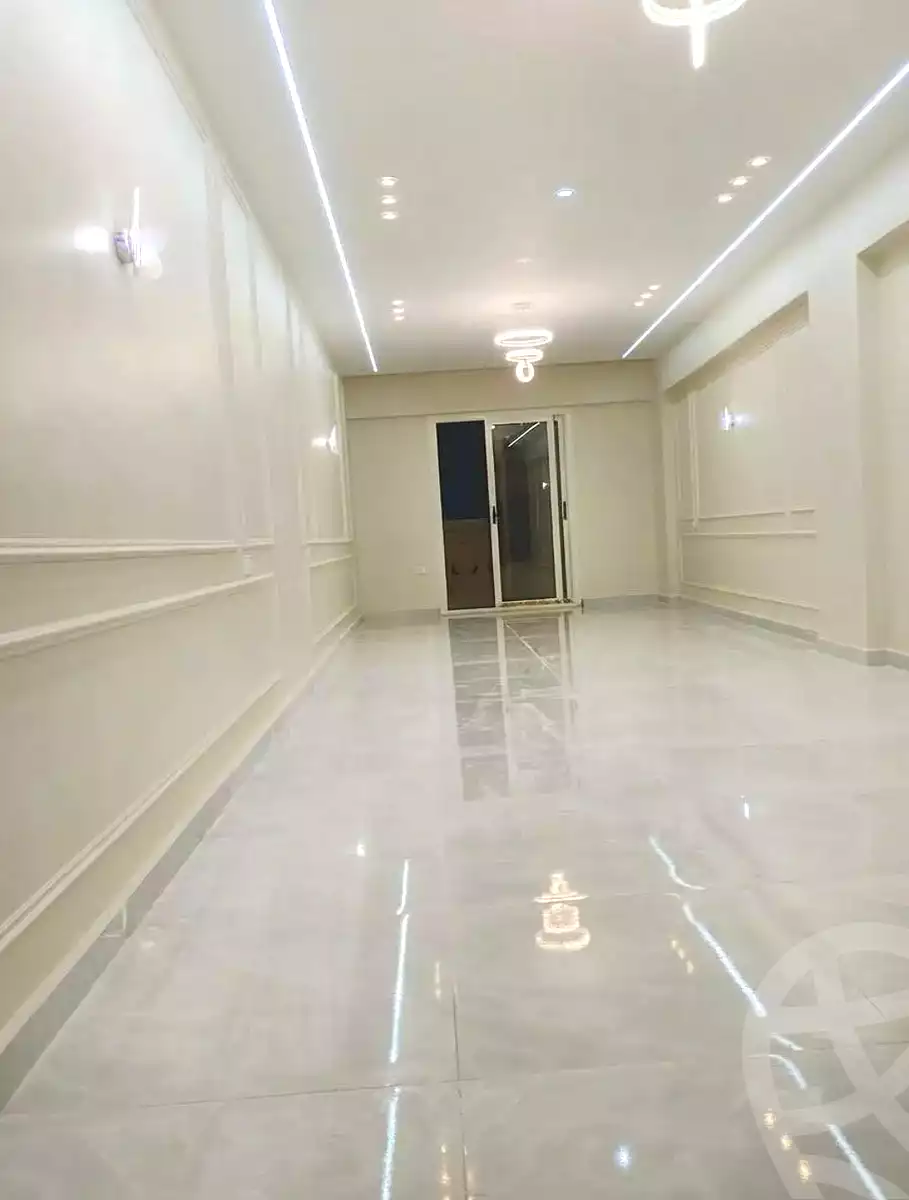 https://aqarmap.com.eg/ar/listing/7257386-for-sale-alexandria-al-agamy-el-hanouvel