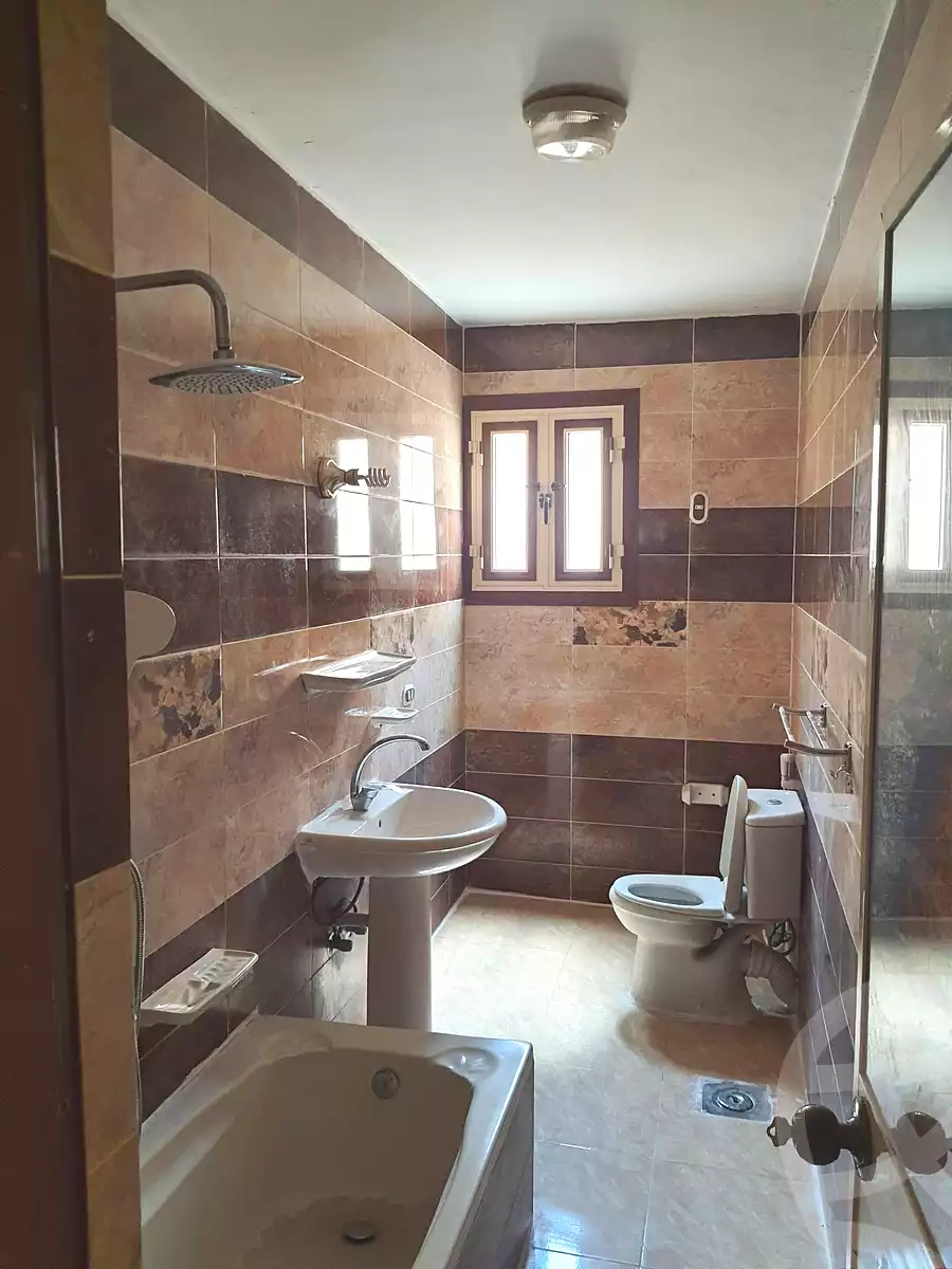 https://aqarmap.com.eg/ar/listing/7257461-for-sale-alexandria-al-agamy-bw-ywsf