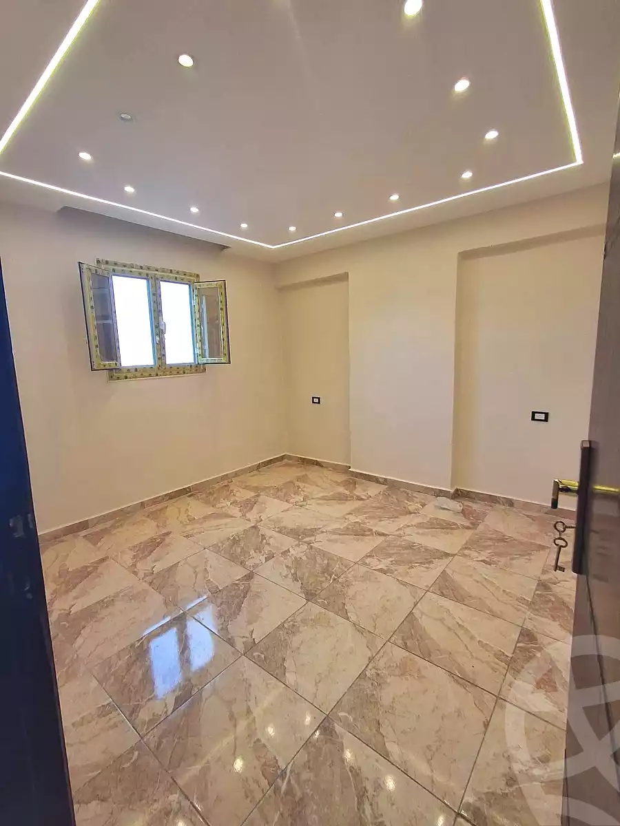 https://aqarmap.com.eg/ar/listing/7257597-for-sale-alexandria-rs-ltyn