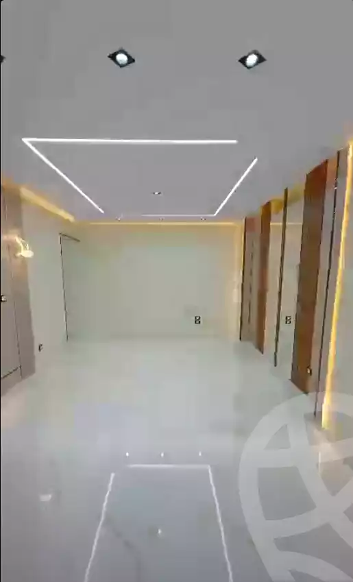 https://aqarmap.com.eg/ar/listing/7257702-for-sale-alexandria-miami-45-street