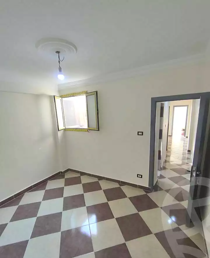 https://aqarmap.com.eg/en/listing/7257859-for-sale-alexandria-lsywf-el-falki