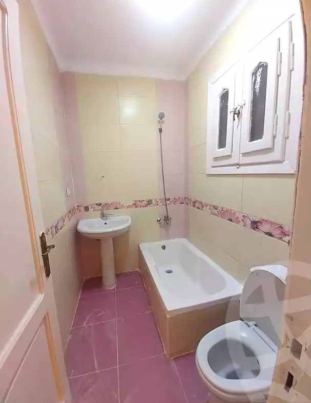 https://aqarmap.com.eg/ar/listing/7257934-for-sale-alexandria-al-agamy-shataa-el-nakheel