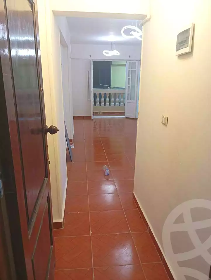 https://aqarmap.com.eg/ar/listing/7257941-for-rent-alexandria-al-agamy-lbytsh