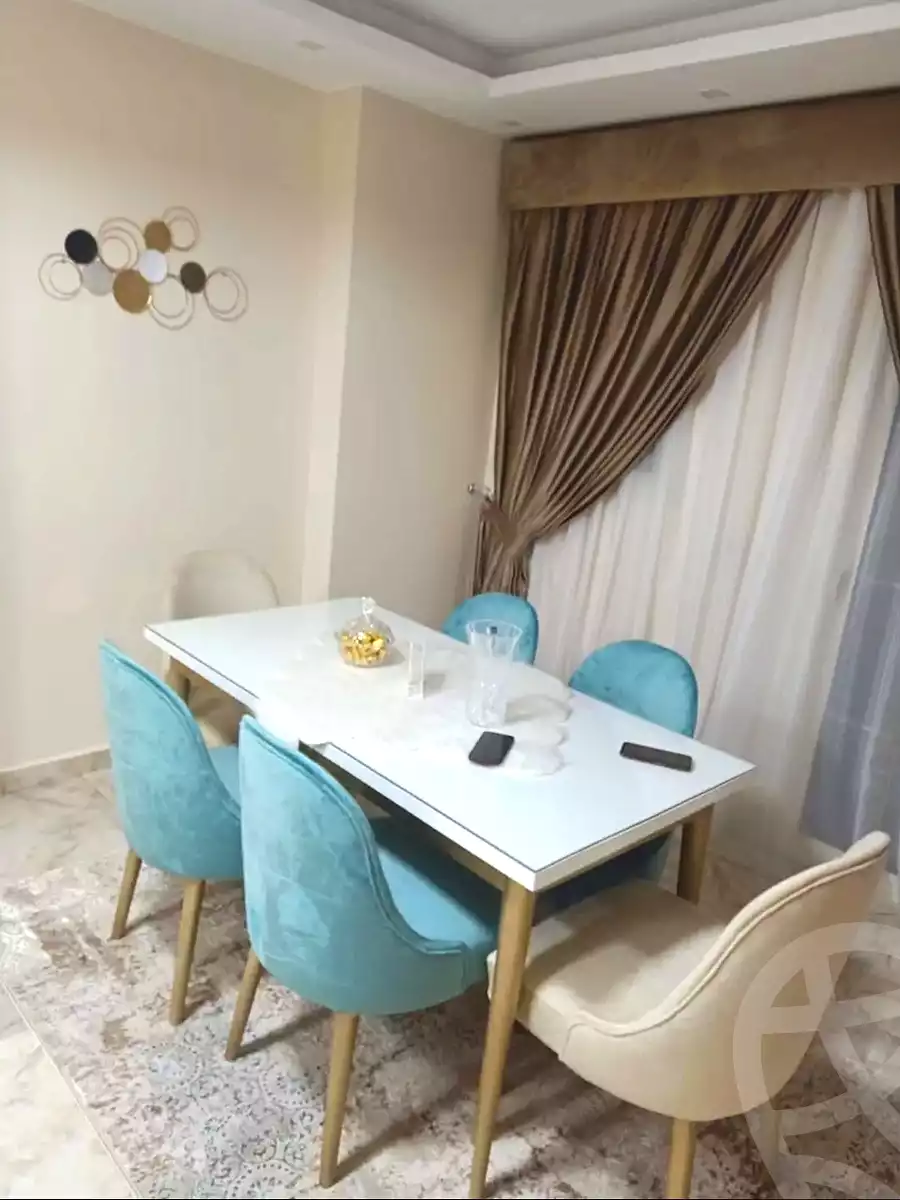 https://aqarmap.com.eg/ar/listing/7257959-for-sale-cairo-helwan-helwan-el-sharkeya-ryad-pasha-st