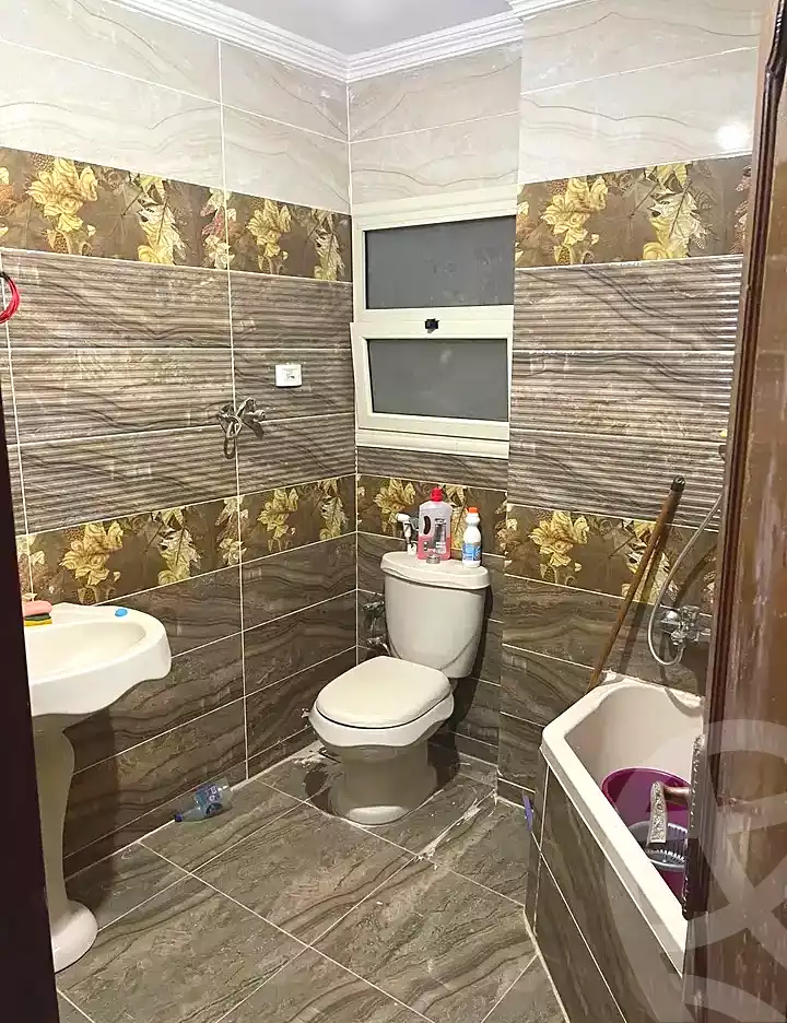 https://aqarmap.com.eg/en/listing/7258031-for-sale-alexandria-al-agamy-lbytsh-bianchiii