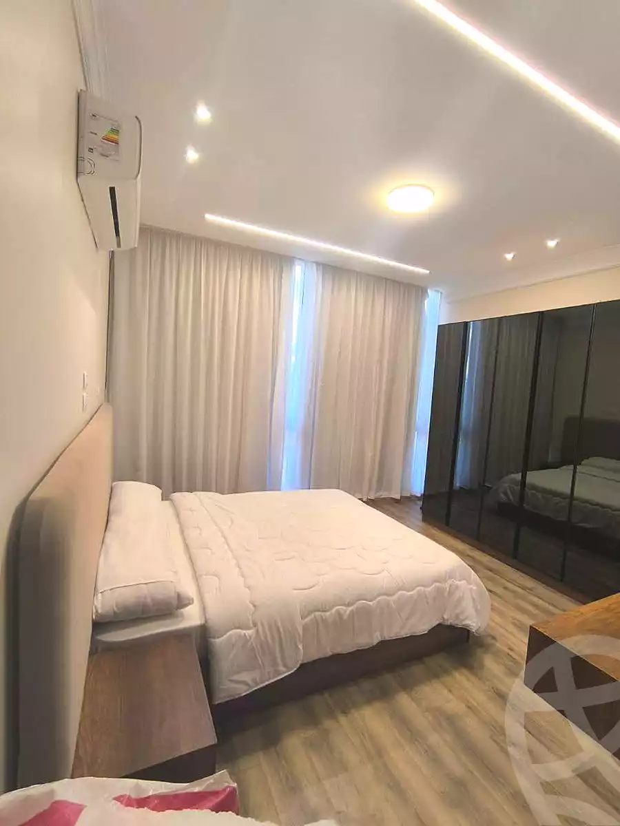 https://aqarmap.com.eg/en/listing/7258062-for-sale-cairo-new-cairo-compounds-kmbwnd-kryk-twn-il-cazar