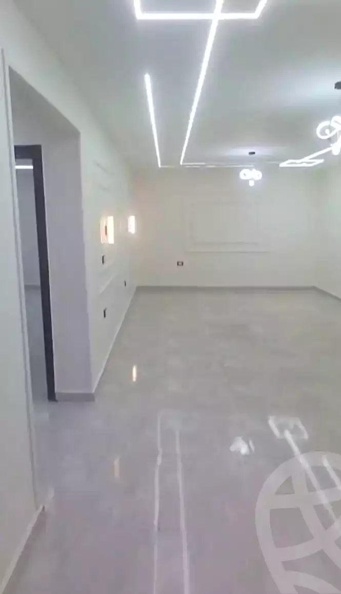 https://aqarmap.com.eg/ar/listing/7258250-for-sale-alexandria-al-agamy-lbytsh-princess-st